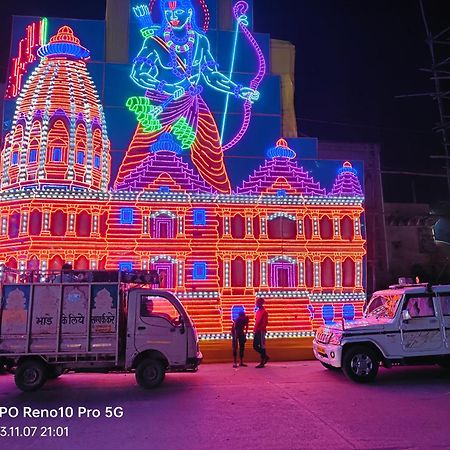 Hotel Parvati Residency Sitapur Muafi Exterior foto